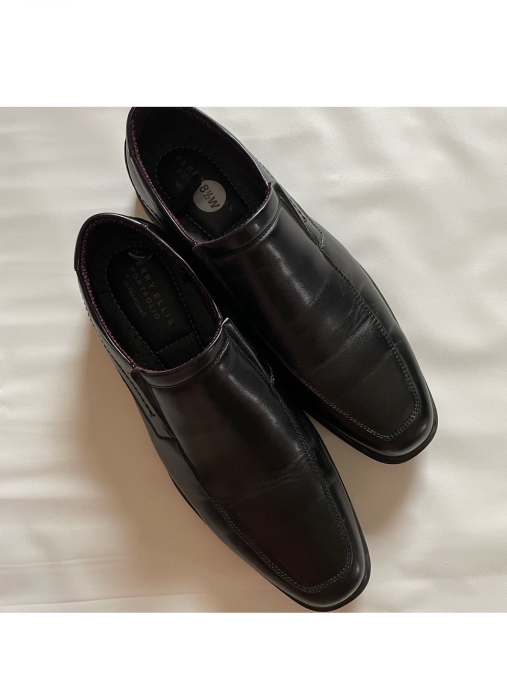 Perry Ellis black slip-on shoes size 9.5